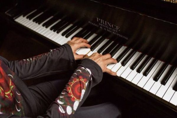 Tour postponed as Prince  angered by touts